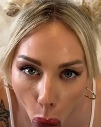 Angie Lynx