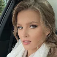 Miss Ellie Moore