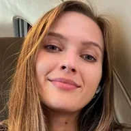 Stacy Cruz