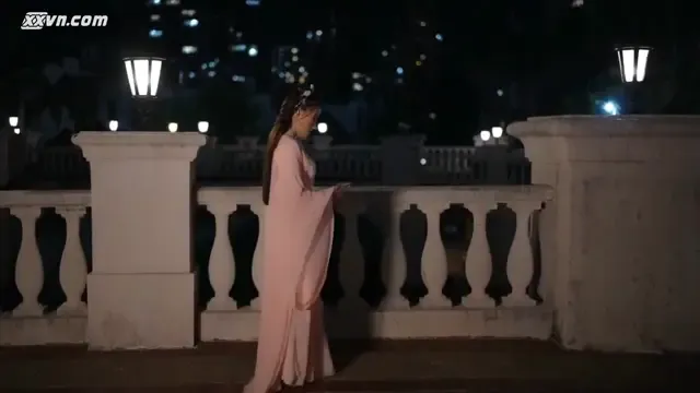 The Love Affair Between Hou Yi and Change