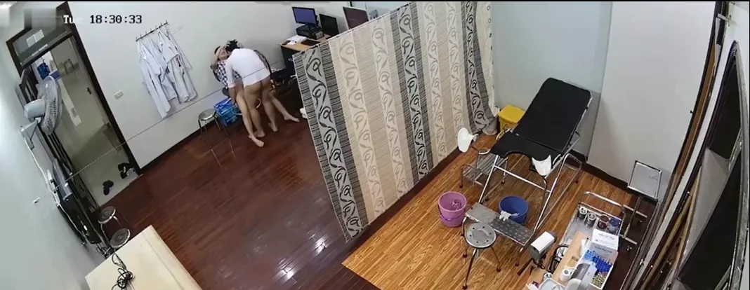 Hacking clinic camera of a doctor after hours