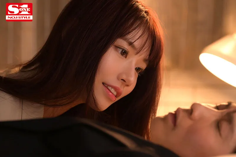 At night in a hotel alone with my female boss Shared room reverse NTR Ayaka Kawakita