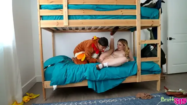 Teased angry brother sister apologizes with her body