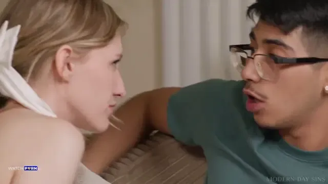 Lucky boy hooks up with the schools beauty