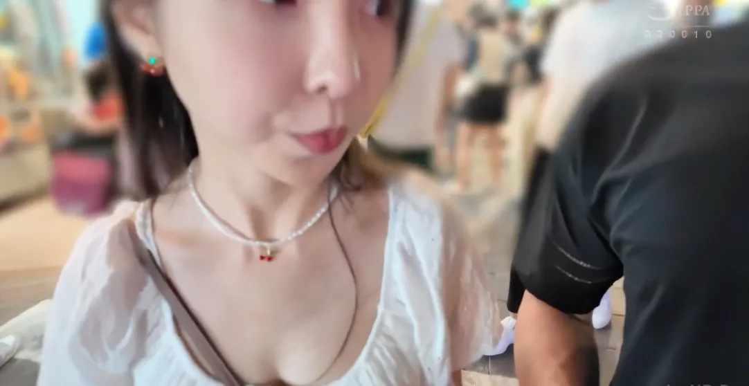 Tiny Lu Taiwan Hot Girl First JAV