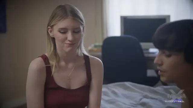 Watching sex with the promiscuous step-sister