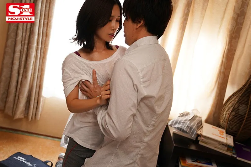 The wifes lewd summer vacation starting from radio exercises
