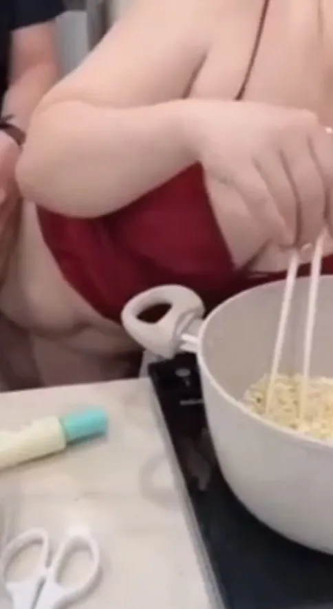 Horny wife fucked by husband while cooking porridge