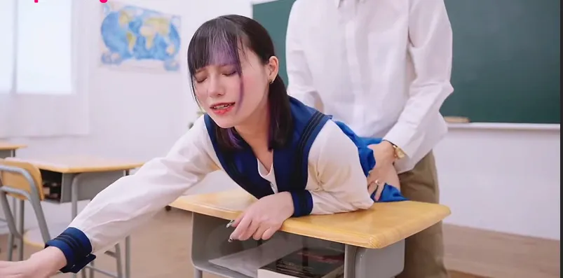 Innocent Schoolgirl Trained by Senior
