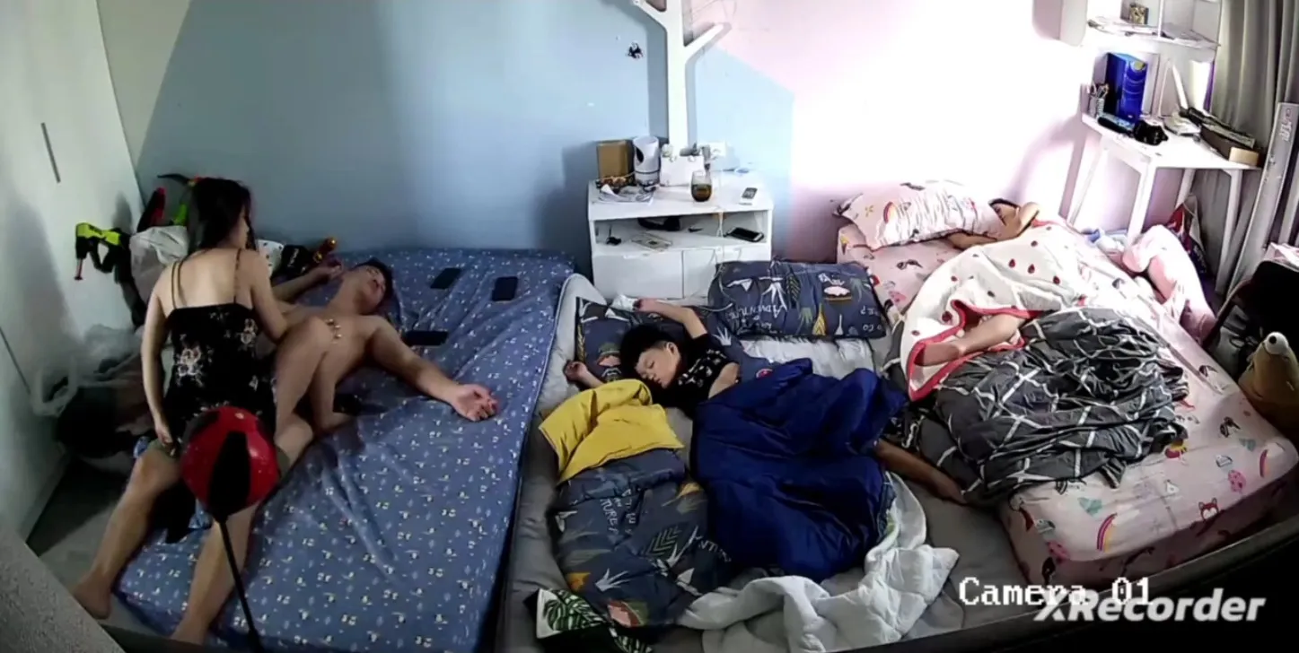 When The Husband Is Tired And The Wife Takes Control