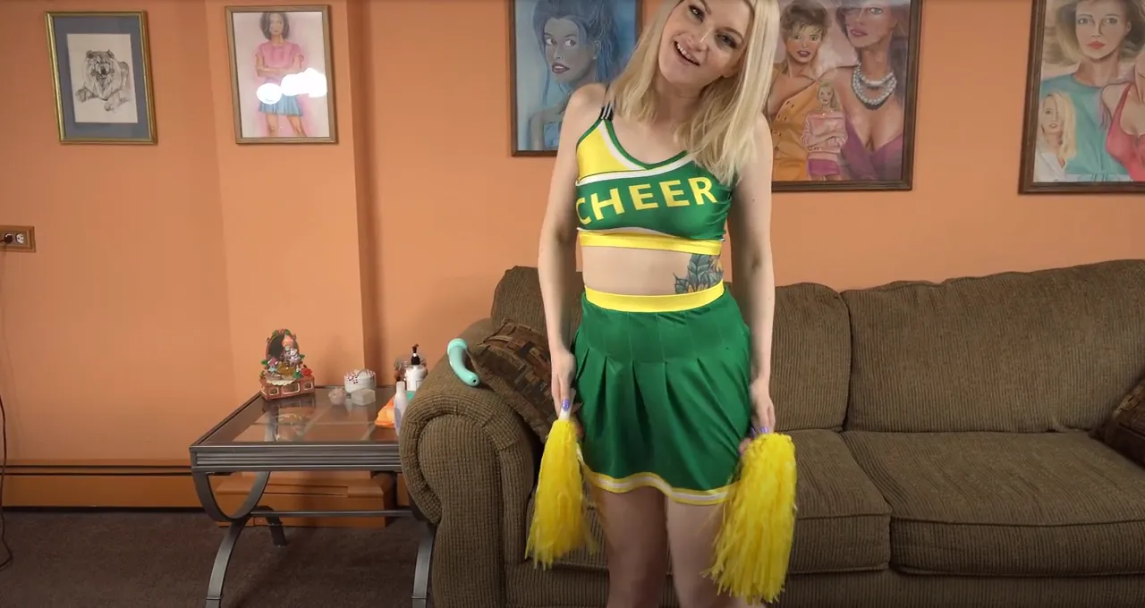 Naughty Cheerleader Gets Creampied