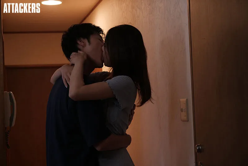 Im having sex with my stepson - Natsume Saiharu