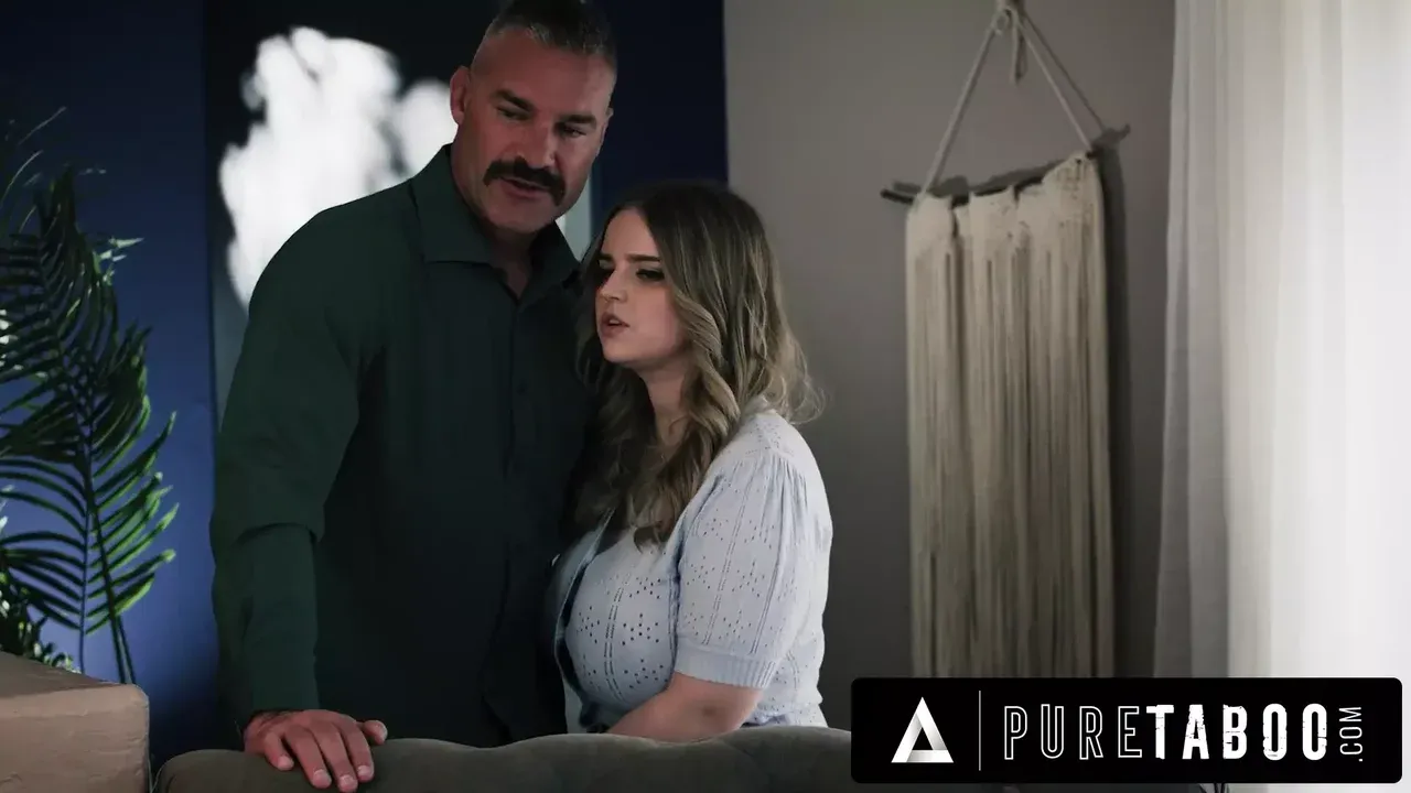 Charles Dera Codi Vore Check on Their Stepdaughter Coco Lovelock Her Vr B