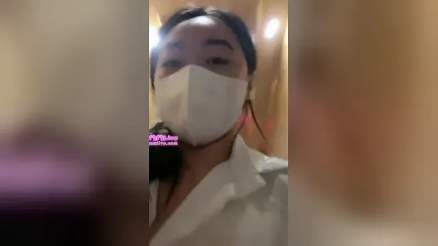 Going to a karaoke bar to have sex and then live streaming thats tough