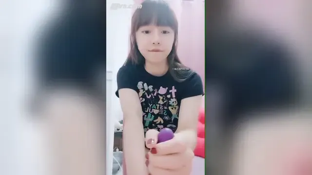 Schoolgirl showing off her delicious pussy