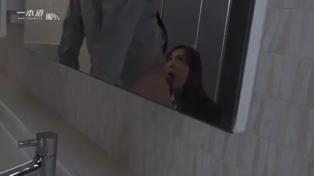 Banging the Office Girl with a Tight Pussy