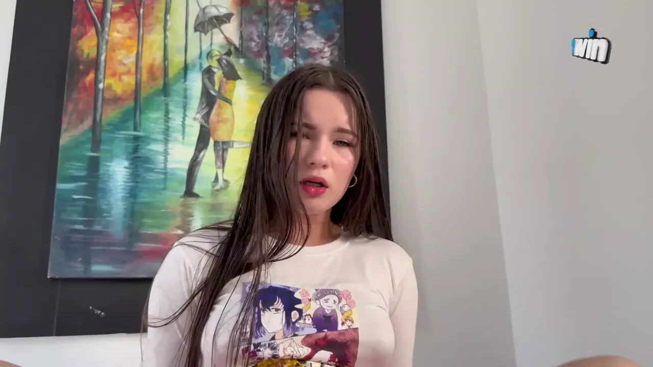 Beautiful Otaku Girl gets Fucked in a Hotel and Surprises with Her Cock Sucki