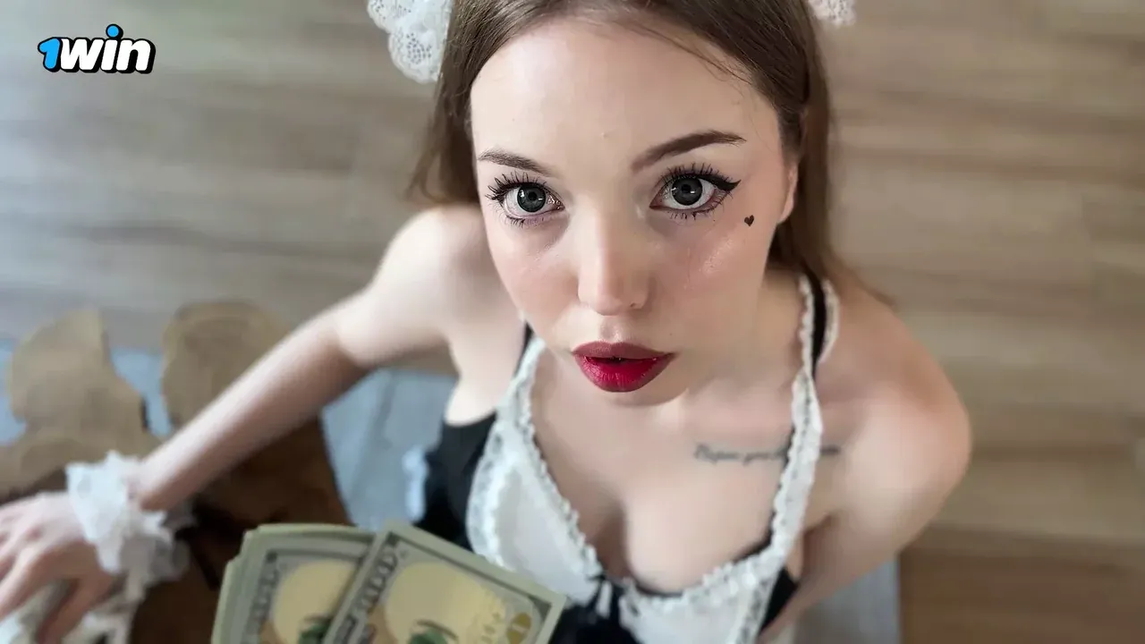 Young Maid Agrees to Fuck the Boss for Money