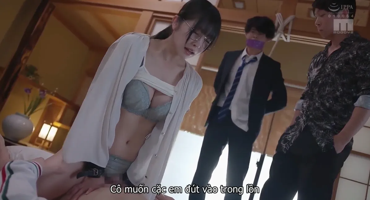 Hinako Mori Sacrifices Her Body To Save Fiance