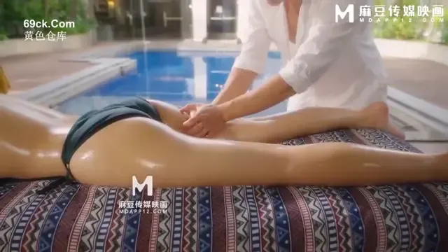 A very beautiful girl goes for a massage and the pleasurable outcome