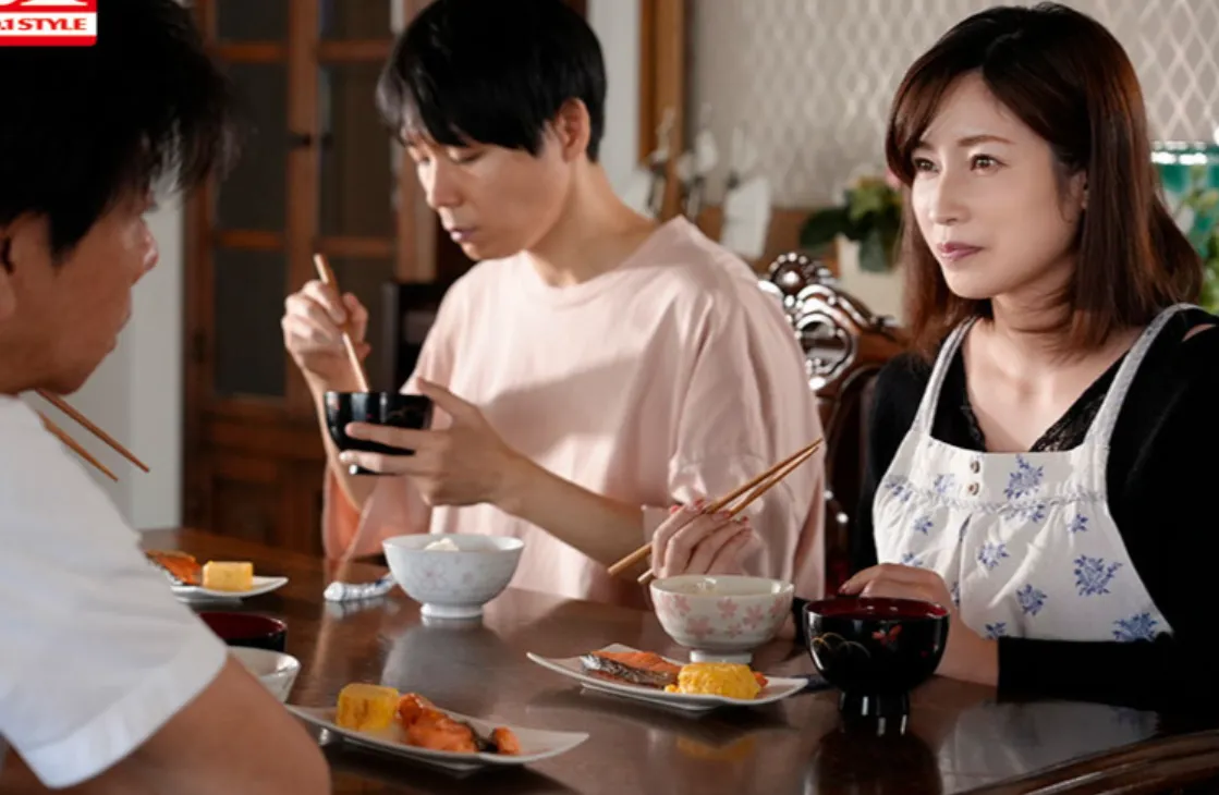 Saki Okuda Stepmom Falls Into Aphrodisiac Induced Lust