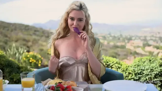 Waking up with the beautiful young stepsister