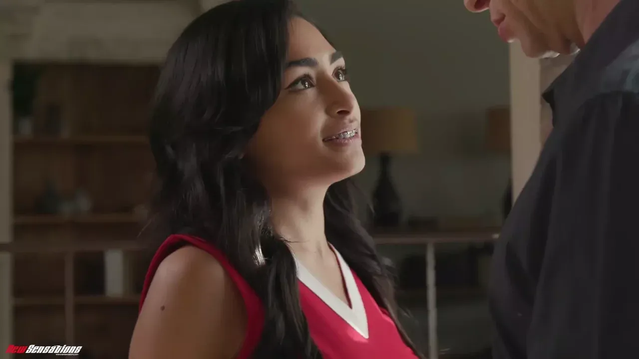 Cheerleader Welcomes Her Teacher Back to Ass vanessa Moon