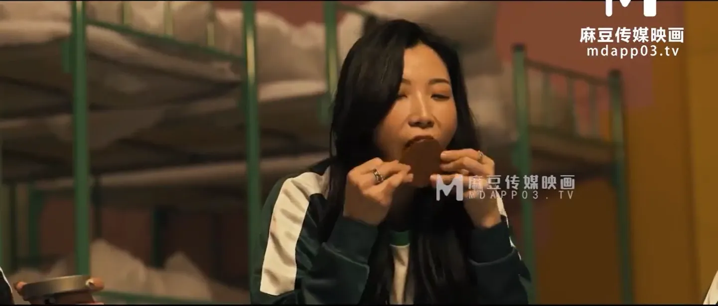 Beautiful monsters Ling Wei and Ai Qiu punishing the losers