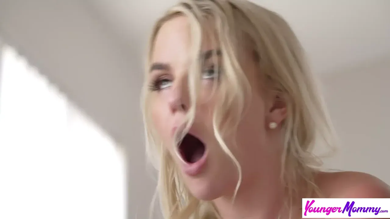 Kinky Dom Step-milf Slimthick Vic Proves Authority Over Stepson with Hardcore