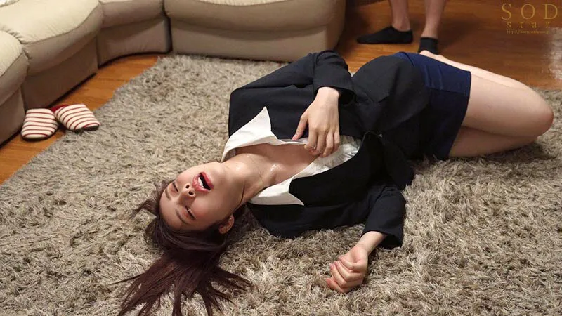 I got revenge on my arrogant sister who always looks down on me by giving her a 100 times more concentrated libido enhancer