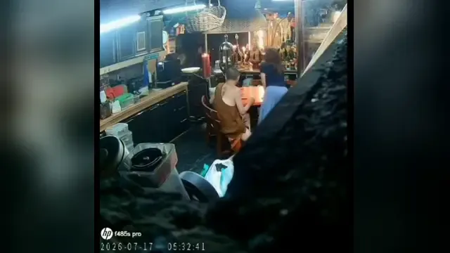 Sex clip of the 66-year-old abbot trending in Thailand