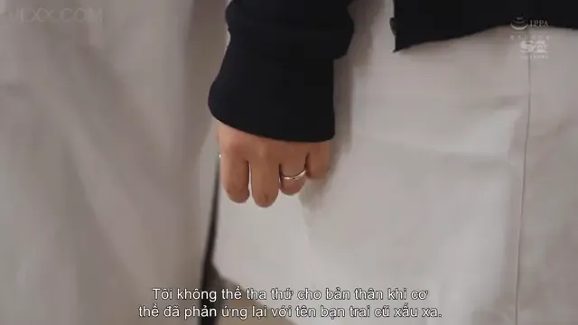 Male patient sleeps with the nurse to climax in the hospital