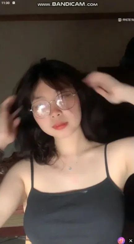 The Bespectacled Girls Secret To Earning Money