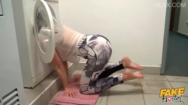 Fucking the roommate who is fixing the washing machine
