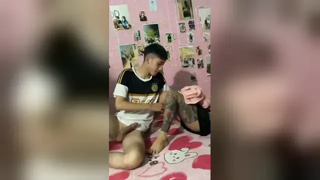Banging the tattooed slutty girl in the boarding house